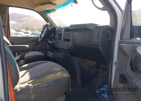 2012 GMC Savana 2500 Work Van z USA, uszkodzony, nr VIN 1GTW7FCA0C1141453